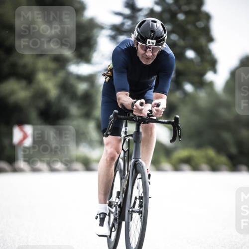 21.06.2026 - 29. Vierlanden-Triathlon H.Heesch http://msf.ph/oto/9904959 21.06.2026 11:39:05 Radfahren 816 meine-sportfotos.de