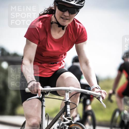 21.06.2026 - 29. Vierlanden-Triathlon H.Heesch http://msf.ph/oto/9904962 21.06.2026 11:37:18 Radfahren 834, 856, 861 meine-sportfotos.de