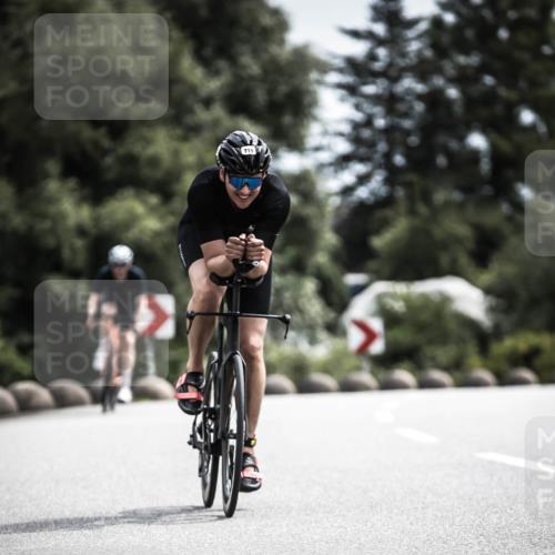 21.06.2026 - 29. Vierlanden-Triathlon H.Heesch http://msf.ph/oto/9904971 21.06.2026 11:37:40 Radfahren 105, 665, 719 meine-sportfotos.de