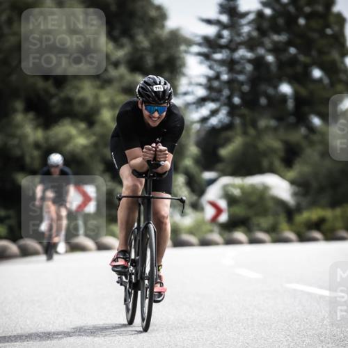 21.06.2026 - 29. Vierlanden-Triathlon H.Heesch http://msf.ph/oto/9904978 21.06.2026 11:37:40 Radfahren 105, 665, 719 meine-sportfotos.de