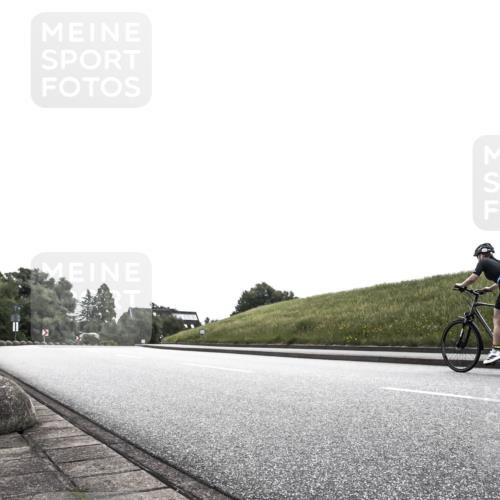 21.06.2026 - 29. Vierlanden-Triathlon H.Heesch http://msf.ph/oto/9904980 21.06.2026 11:01:10 Radfahren 101, 112 meine-sportfotos.de