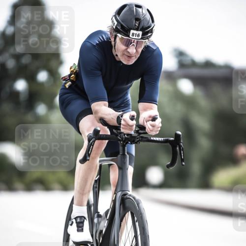 21.06.2026 - 29. Vierlanden-Triathlon H.Heesch http://msf.ph/oto/9904982 21.06.2026 11:39:05 Radfahren 816 meine-sportfotos.de