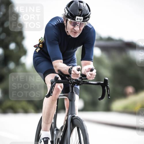 21.06.2026 - 29. Vierlanden-Triathlon H.Heesch http://msf.ph/oto/9904985 21.06.2026 11:39:05 Radfahren 816 meine-sportfotos.de