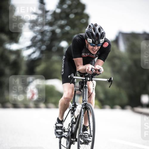 21.06.2026 - 29. Vierlanden-Triathlon H.Heesch http://msf.ph/oto/9905014 21.06.2026 11:39:57 Radfahren 641, 647, 685, 721, 739, 830 meine-sportfotos.de