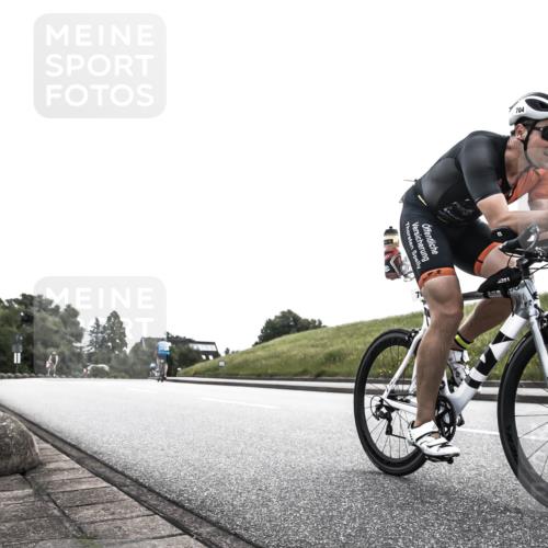 21.06.2026 - 29. Vierlanden-Triathlon H.Heesch http://msf.ph/oto/9905017 21.06.2026 11:01:29 Radfahren 502, 704 meine-sportfotos.de