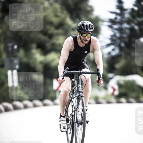 21.06.2026 - 29. Vierlanden-Triathlon H.Heesch http://msf.ph/oto/9905113 21.06.2026 11:37:55 Radfahren 637, 693, 706, 787 meine-sportfotos.de