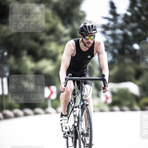 21.06.2026 - 29. Vierlanden-Triathlon H.Heesch http://msf.ph/oto/9905119 21.06.2026 11:37:55 Radfahren 637, 693, 706, 787 meine-sportfotos.de