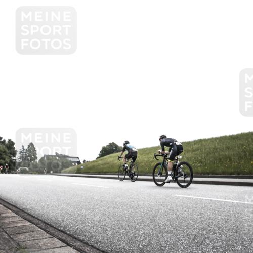 21.06.2026 - 29. Vierlanden-Triathlon H.Heesch http://msf.ph/oto/9905120 21.06.2026 11:03:19 Radfahren 35, 366, 497, 637, 657 meine-sportfotos.de
