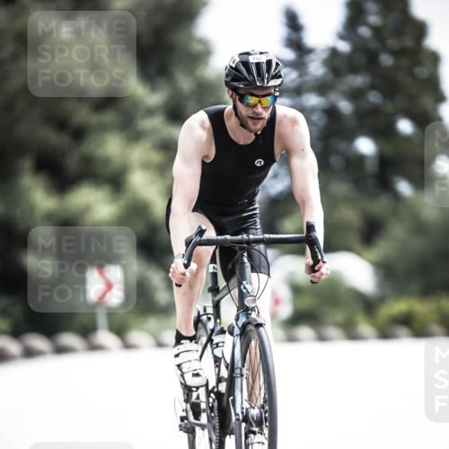 21.06.2026 - 29. Vierlanden-Triathlon H.Heesch http://msf.ph/oto/9905125 21.06.2026 11:37:56 Radfahren 637, 693, 706, 787 meine-sportfotos.de