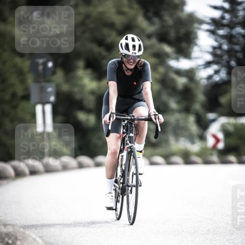 21.06.2026 - 29. Vierlanden-Triathlon H.Heesch http://msf.ph/oto/9905141 21.06.2026 11:41:33 Radfahren 137, 138, 236, 299, 649, 655, 659, 712, 744 meine-sportfotos.de