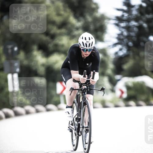 21.06.2026 - 29. Vierlanden-Triathlon H.Heesch http://msf.ph/oto/9905172 21.06.2026 11:38:05 Radfahren 637, 640, 666, 693, 814, 864 meine-sportfotos.de