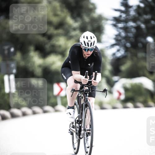 21.06.2026 - 29. Vierlanden-Triathlon H.Heesch http://msf.ph/oto/9905174 21.06.2026 11:38:05 Radfahren 637, 640, 666, 693, 814, 864 meine-sportfotos.de