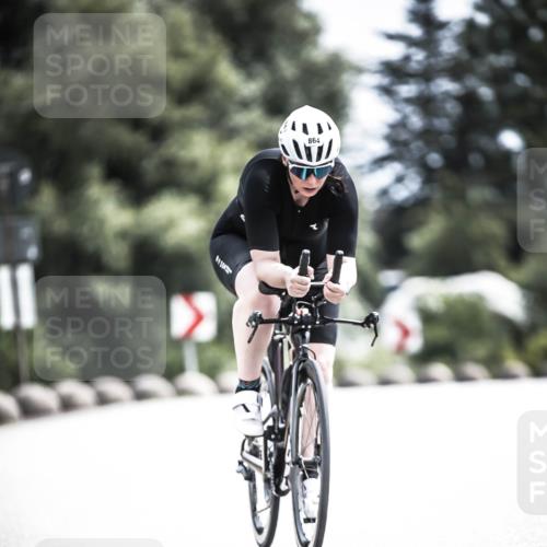 21.06.2026 - 29. Vierlanden-Triathlon H.Heesch http://msf.ph/oto/9905177 21.06.2026 11:38:05 Radfahren 637, 640, 666, 693, 814, 864 meine-sportfotos.de