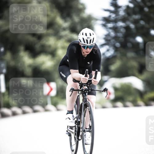 21.06.2026 - 29. Vierlanden-Triathlon H.Heesch http://msf.ph/oto/9905180 21.06.2026 11:38:05 Radfahren 637, 640, 666, 693, 814, 864 meine-sportfotos.de