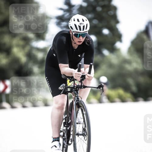 21.06.2026 - 29. Vierlanden-Triathlon H.Heesch http://msf.ph/oto/9905193 21.06.2026 11:38:05 Radfahren 637, 640, 666, 693, 814, 864 meine-sportfotos.de