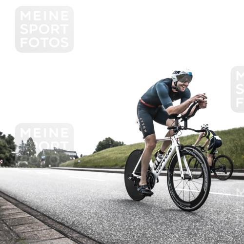 21.06.2026 - 29. Vierlanden-Triathlon H.Heesch http://msf.ph/oto/9905203 21.06.2026 11:03:46 Radfahren 663 meine-sportfotos.de