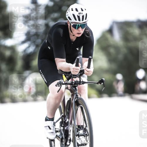 21.06.2026 - 29. Vierlanden-Triathlon H.Heesch http://msf.ph/oto/9905205 21.06.2026 11:38:06 Radfahren 637, 640, 666, 693, 814, 864 meine-sportfotos.de