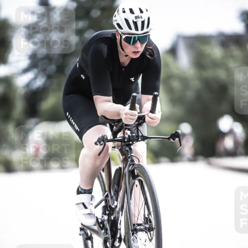 21.06.2026 - 29. Vierlanden-Triathlon H.Heesch http://msf.ph/oto/9905206 21.06.2026 11:38:06 Radfahren 637, 640, 666, 693, 814, 864 meine-sportfotos.de