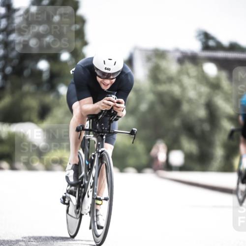21.06.2026 - 29. Vierlanden-Triathlon H.Heesch http://msf.ph/oto/9905214 21.06.2026 11:38:11 Radfahren 230, 640, 666, 814 meine-sportfotos.de