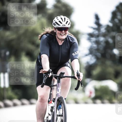21.06.2026 - 29. Vierlanden-Triathlon H.Heesch http://msf.ph/oto/9905283 21.06.2026 11:38:15 Radfahren 230, 666, 871 meine-sportfotos.de