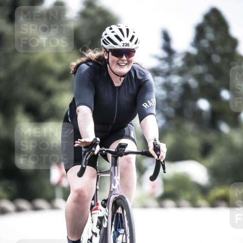 21.06.2026 - 29. Vierlanden-Triathlon H.Heesch http://msf.ph/oto/9905286 21.06.2026 11:38:16 Radfahren 230, 666, 871 meine-sportfotos.de