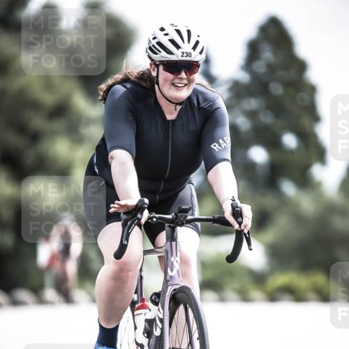 21.06.2026 - 29. Vierlanden-Triathlon H.Heesch http://msf.ph/oto/9905292 21.06.2026 11:38:16 Radfahren 230, 666, 871 meine-sportfotos.de