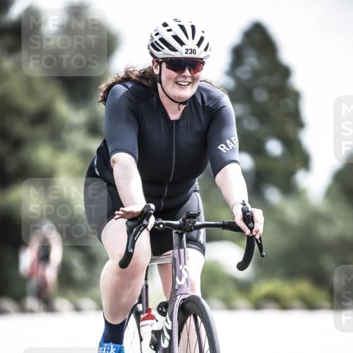 21.06.2026 - 29. Vierlanden-Triathlon H.Heesch http://msf.ph/oto/9905295 21.06.2026 11:38:16 Radfahren 230, 666, 871 meine-sportfotos.de