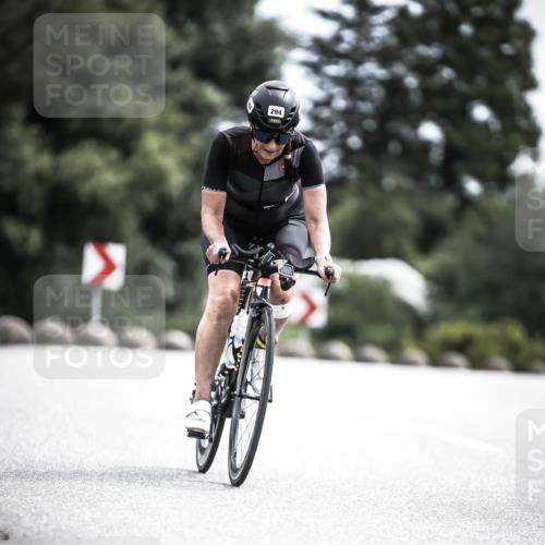21.06.2026 - 29. Vierlanden-Triathlon H.Heesch http://msf.ph/oto/9905299 21.06.2026 11:42:21 Radfahren 294, 675 meine-sportfotos.de