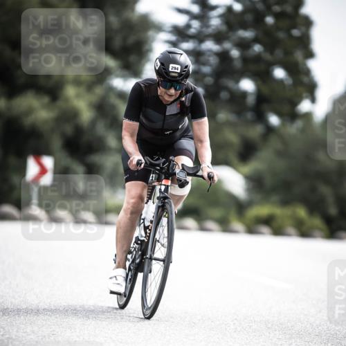 21.06.2026 - 29. Vierlanden-Triathlon H.Heesch http://msf.ph/oto/9905305 21.06.2026 11:42:21 Radfahren 294, 675 meine-sportfotos.de