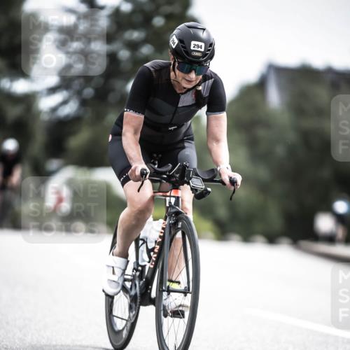 21.06.2026 - 29. Vierlanden-Triathlon H.Heesch http://msf.ph/oto/9905326 21.06.2026 11:42:22 Radfahren 294, 675 meine-sportfotos.de