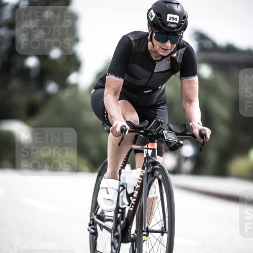 21.06.2026 - 29. Vierlanden-Triathlon H.Heesch http://msf.ph/oto/9905340 21.06.2026 11:42:22 Radfahren 294, 675 meine-sportfotos.de
