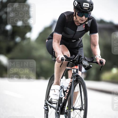 21.06.2026 - 29. Vierlanden-Triathlon H.Heesch http://msf.ph/oto/9905343 21.06.2026 11:42:22 Radfahren 294, 675 meine-sportfotos.de