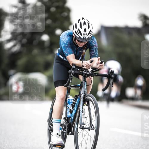 21.06.2026 - 29. Vierlanden-Triathlon H.Heesch http://msf.ph/oto/9905345 21.06.2026 10:23:56 Radfahren 200, 293, 584 meine-sportfotos.de