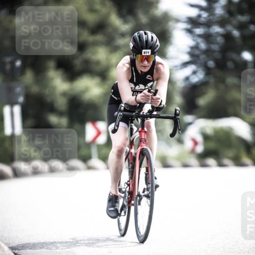 21.06.2026 - 29. Vierlanden-Triathlon H.Heesch http://msf.ph/oto/9905348 21.06.2026 11:38:20 Radfahren 230, 871 meine-sportfotos.de