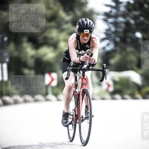 21.06.2026 - 29. Vierlanden-Triathlon H.Heesch http://msf.ph/oto/9905353 21.06.2026 11:38:20 Radfahren 230, 871 meine-sportfotos.de