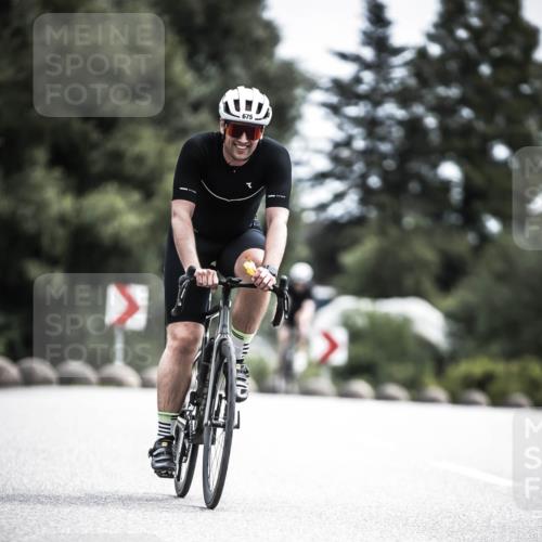 21.06.2026 - 29. Vierlanden-Triathlon H.Heesch http://msf.ph/oto/9905373 21.06.2026 11:42:26 Radfahren 158, 650, 675, 727, 745 meine-sportfotos.de