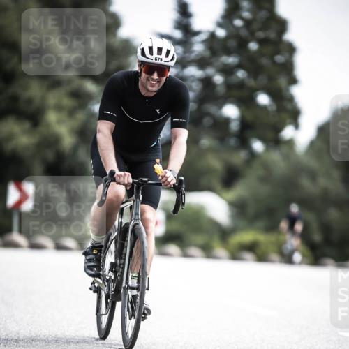 21.06.2026 - 29. Vierlanden-Triathlon H.Heesch http://msf.ph/oto/9905387 21.06.2026 11:42:26 Radfahren 158, 650, 675, 727, 745 meine-sportfotos.de