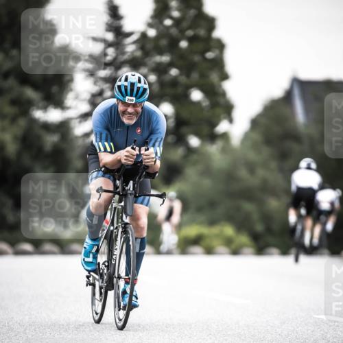 21.06.2026 - 29. Vierlanden-Triathlon H.Heesch http://msf.ph/oto/9905391 21.06.2026 10:23:58 Radfahren 200, 293, 496, 584 meine-sportfotos.de