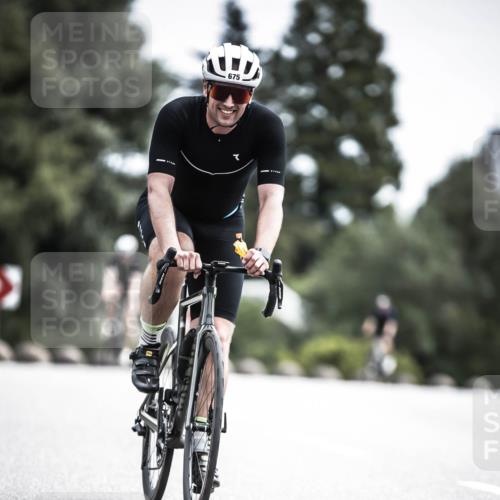 21.06.2026 - 29. Vierlanden-Triathlon H.Heesch http://msf.ph/oto/9905394 21.06.2026 11:42:26 Radfahren 158, 650, 675, 727, 745 meine-sportfotos.de