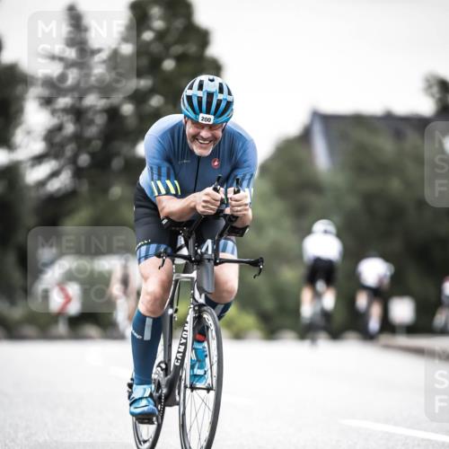 21.06.2026 - 29. Vierlanden-Triathlon H.Heesch http://msf.ph/oto/9905422 21.06.2026 10:23:59 Radfahren 200, 293, 496, 584 meine-sportfotos.de