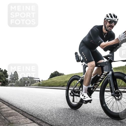 21.06.2026 - 29. Vierlanden-Triathlon H.Heesch http://msf.ph/oto/9905423 21.06.2026 11:07:12 Radfahren 298, 661 meine-sportfotos.de