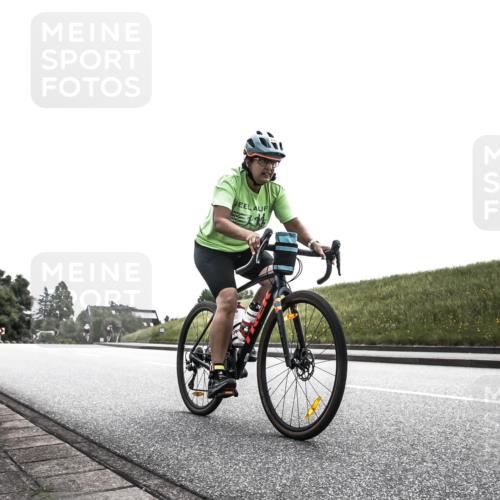 21.06.2026 - 29. Vierlanden-Triathlon H.Heesch http://msf.ph/oto/9905432 21.06.2026 11:07:20 Radfahren 165, 256, 634 meine-sportfotos.de