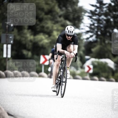 21.06.2026 - 29. Vierlanden-Triathlon H.Heesch http://msf.ph/oto/9905433 21.06.2026 11:42:29 Radfahren 158, 223, 650, 675, 727, 740, 745 meine-sportfotos.de