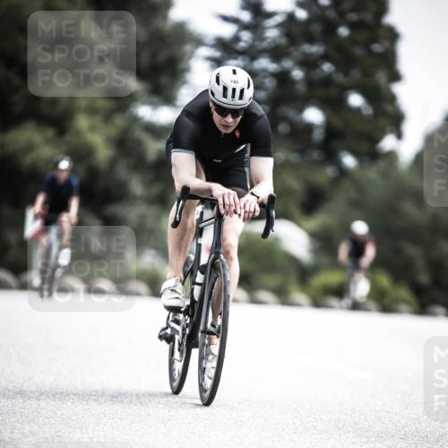 21.06.2026 - 29. Vierlanden-Triathlon H.Heesch http://msf.ph/oto/9905456 21.06.2026 11:42:30 Radfahren 158, 223, 650, 675, 727, 740, 745 meine-sportfotos.de