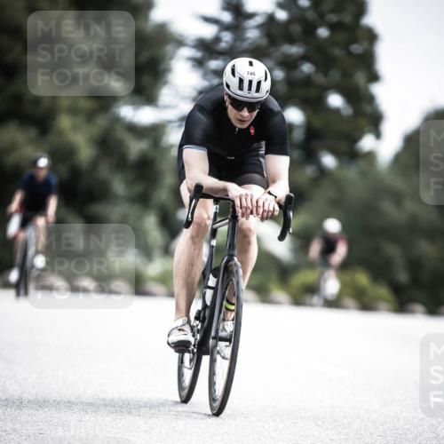 21.06.2026 - 29. Vierlanden-Triathlon H.Heesch http://msf.ph/oto/9905461 21.06.2026 11:42:30 Radfahren 158, 223, 650, 675, 727, 740, 745 meine-sportfotos.de