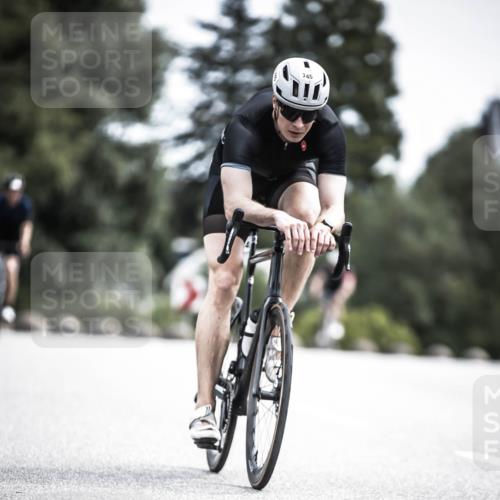 21.06.2026 - 29. Vierlanden-Triathlon H.Heesch http://msf.ph/oto/9905467 21.06.2026 11:42:30 Radfahren 158, 223, 650, 675, 727, 740, 745 meine-sportfotos.de