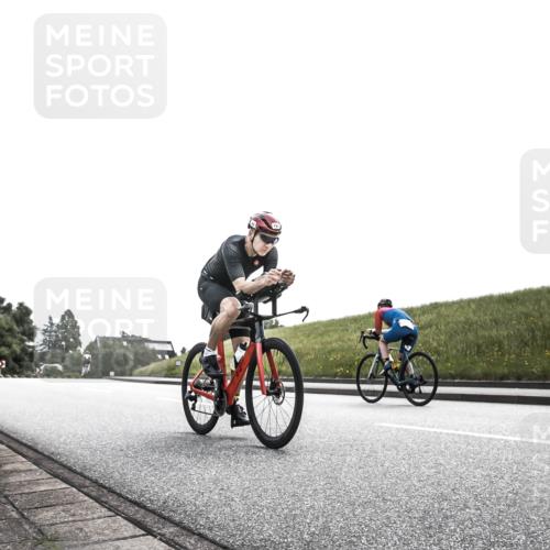 21.06.2026 - 29. Vierlanden-Triathlon H.Heesch http://msf.ph/oto/9905483 21.06.2026 11:09:18 Radfahren 157, 192, 612, 681 meine-sportfotos.de