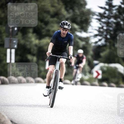 21.06.2026 - 29. Vierlanden-Triathlon H.Heesch http://msf.ph/oto/9905484 21.06.2026 11:42:32 Radfahren 158, 223, 650, 727, 740, 745 meine-sportfotos.de