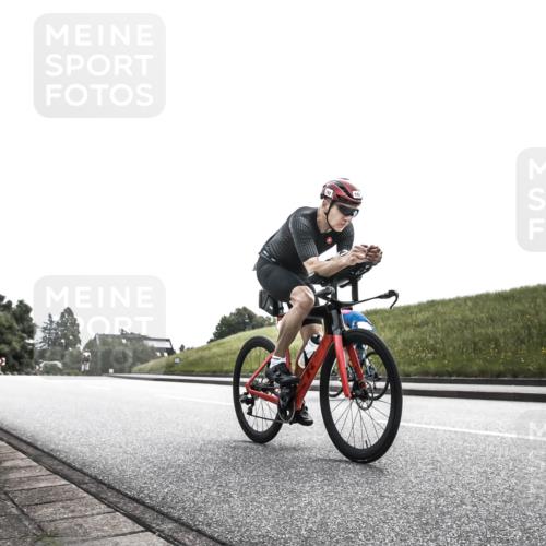 21.06.2026 - 29. Vierlanden-Triathlon H.Heesch http://msf.ph/oto/9905486 21.06.2026 11:09:18 Radfahren 157, 192, 612, 681 meine-sportfotos.de