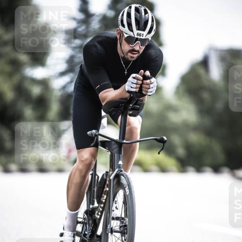 21.06.2026 - 29. Vierlanden-Triathlon H.Heesch http://msf.ph/oto/9905506 21.06.2026 11:38:32 Radfahren 15, 253, 661, 673 meine-sportfotos.de